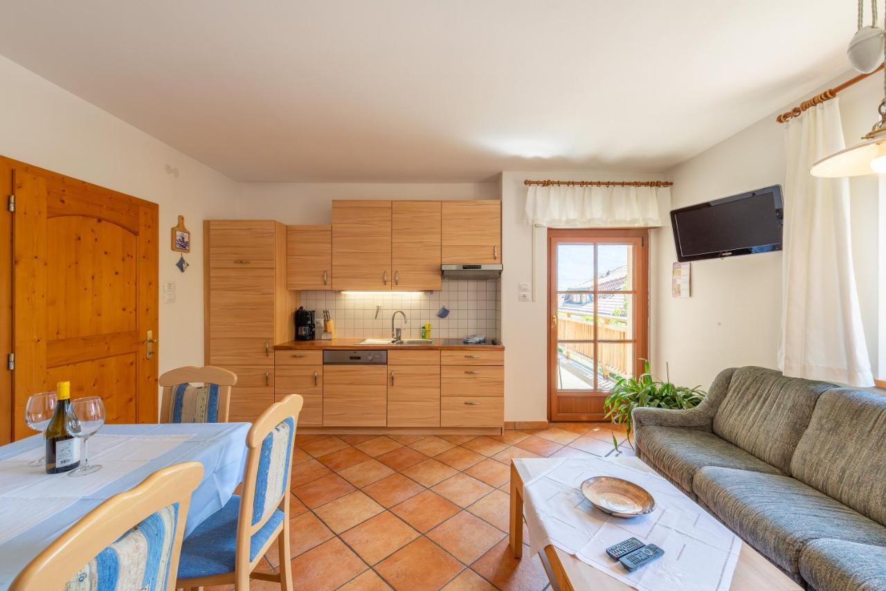 Haus Bellutti Apartman Termeno Kültér fotó